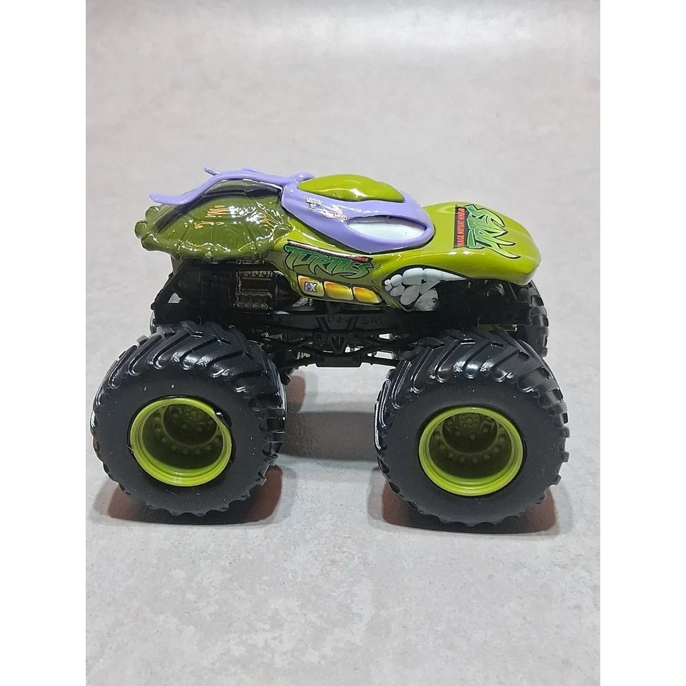 Hot Wheels Monster Jam Teenage Mutant Ninja Turtles Donatello Vehicle Mattel